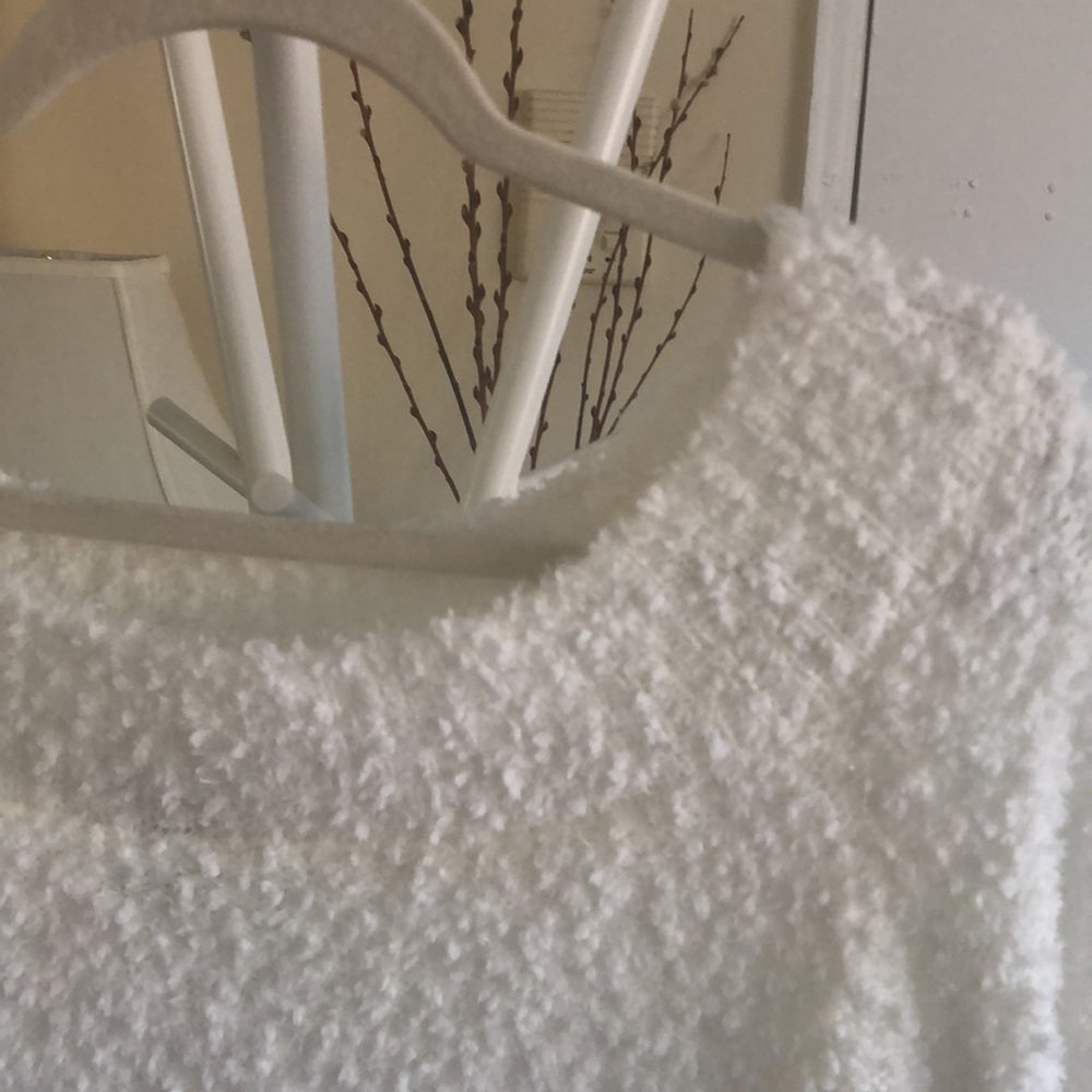 NWT Windsor Fluffy Plush White Sweater For Women-Warm and Magical Look I M - Picture 6 of 15